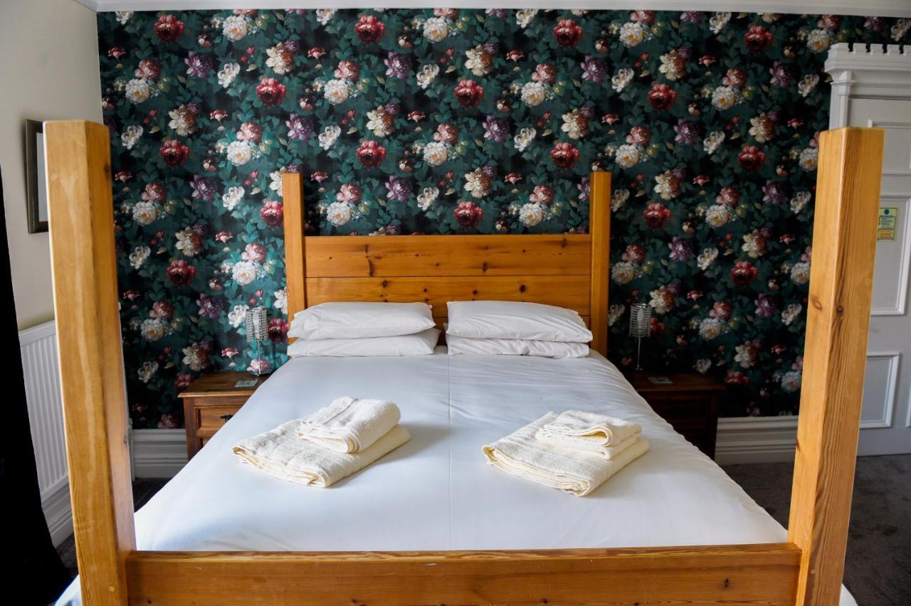 Bed and Breakfast Hillcrest Вітбі Екстер'єр фото
