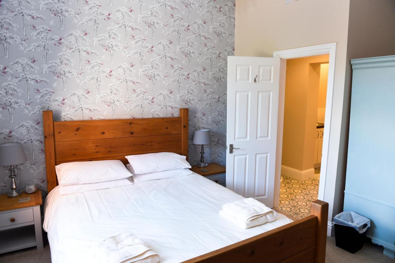 Bed and Breakfast Hillcrest Вітбі Екстер'єр фото