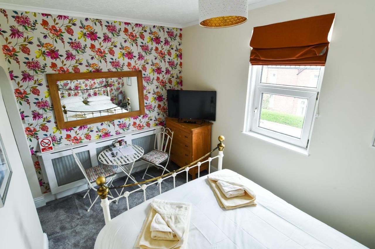 Bed and Breakfast Hillcrest Вітбі Екстер'єр фото