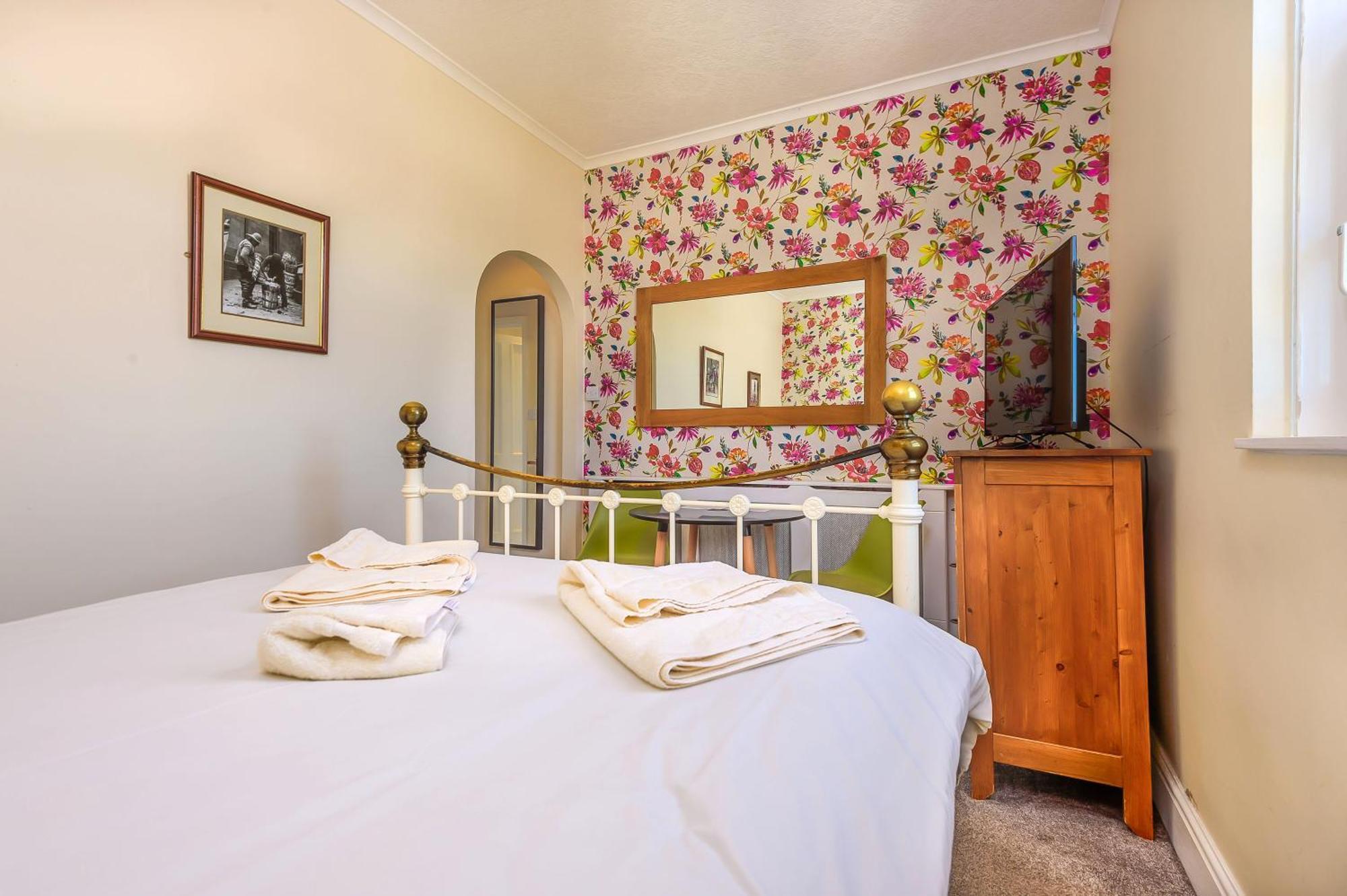 Bed and Breakfast Hillcrest Вітбі Екстер'єр фото